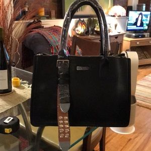 Black hand/ shoulder bag